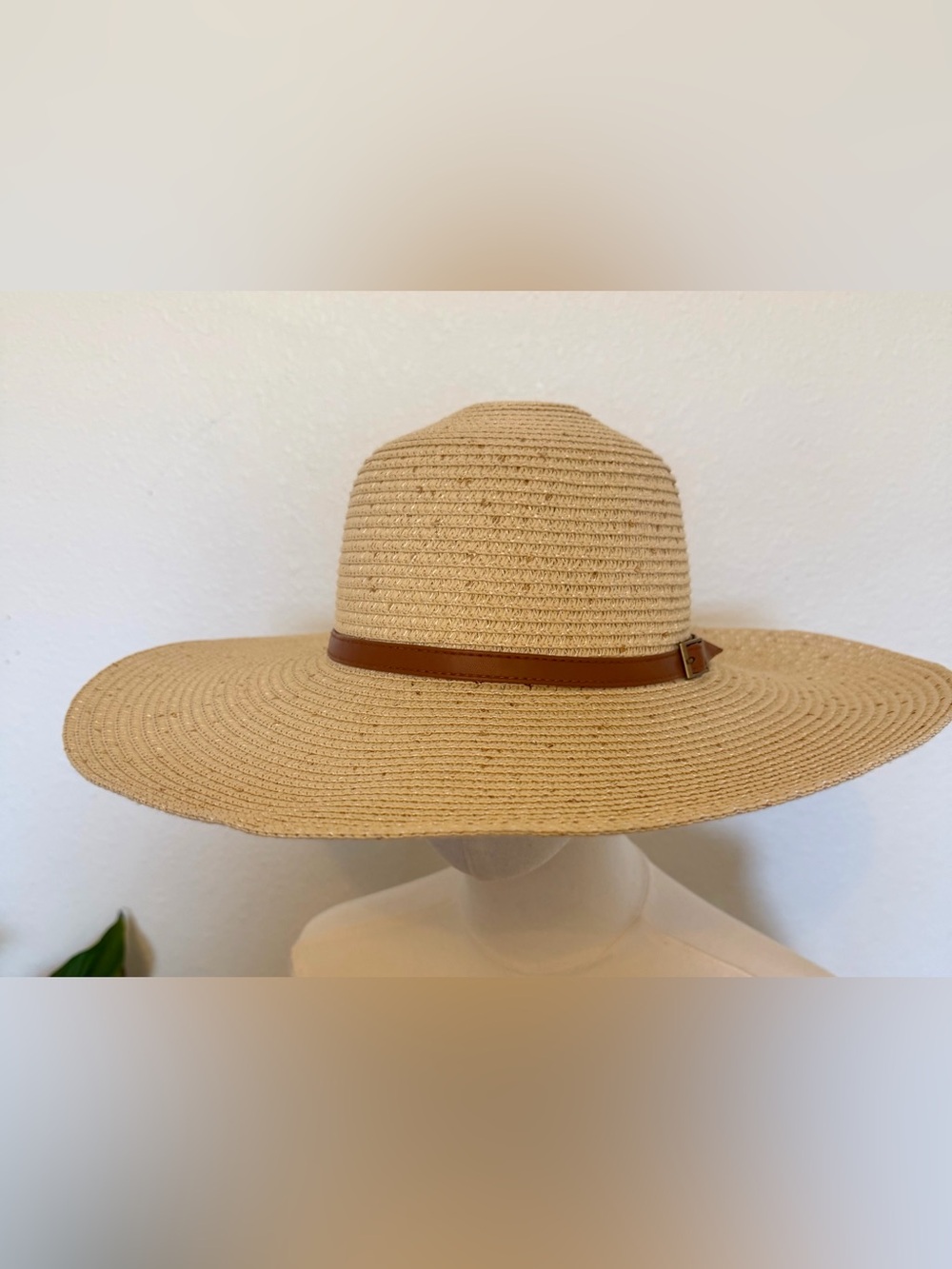 indigo soul Wide-Brim Straw Sun Hat with Brown Band